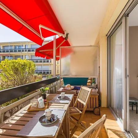 Le Grand Large-4 By Interhome