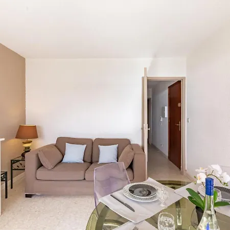 Apartment Le Grand Large-4 By Interhome *